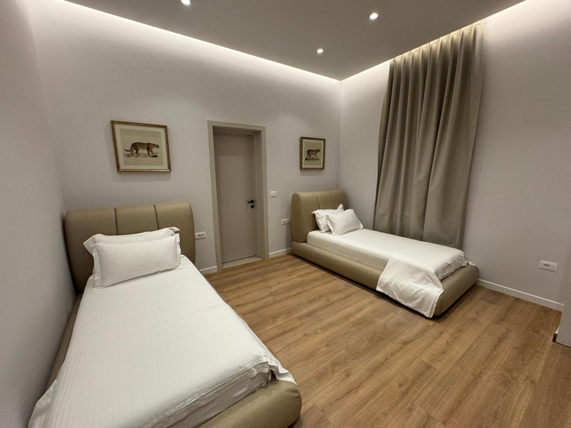 Hotel Vila Zeus Rinas Kültér fotó