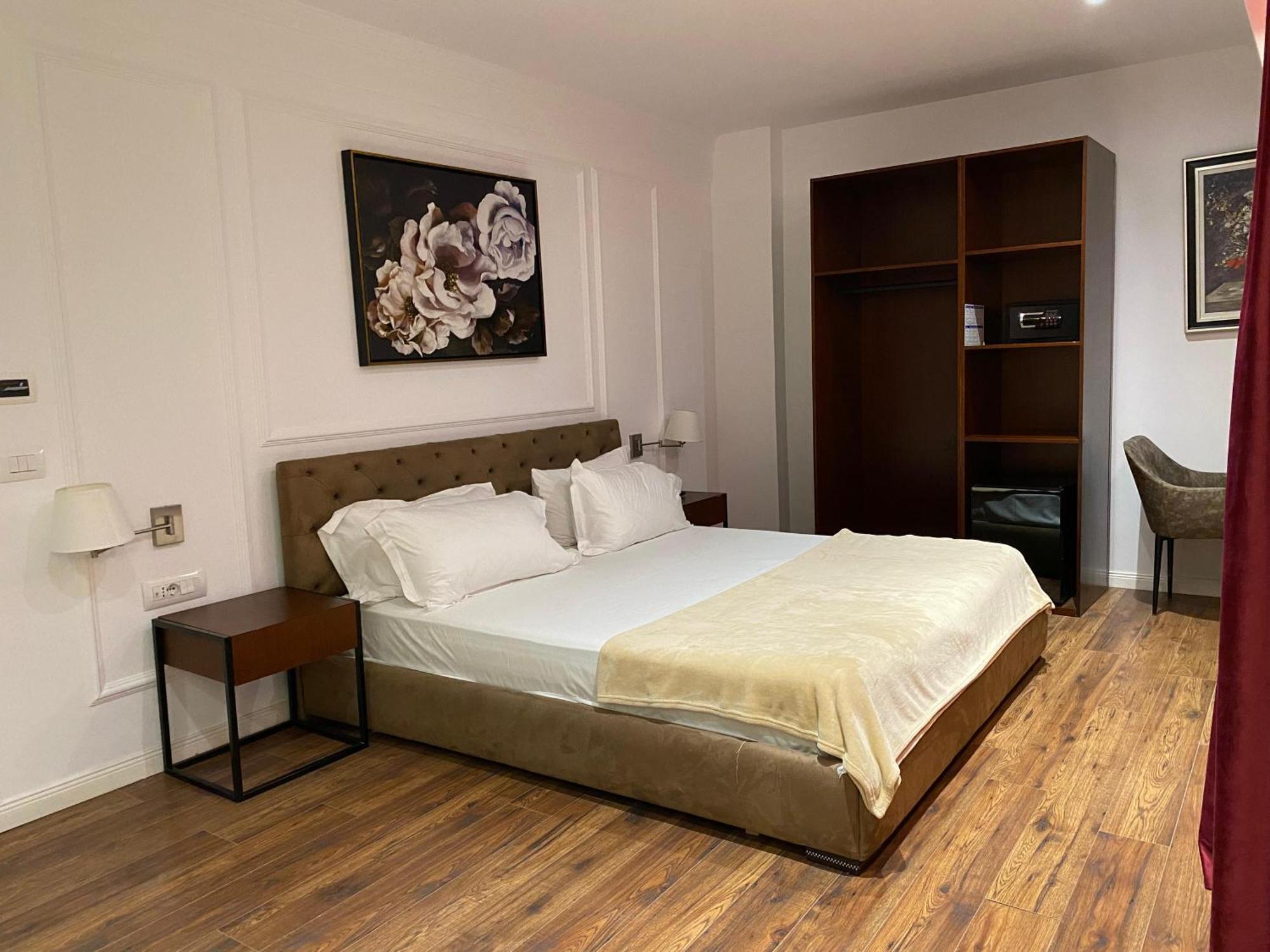 Hotel Vila Zeus Rinas Kültér fotó