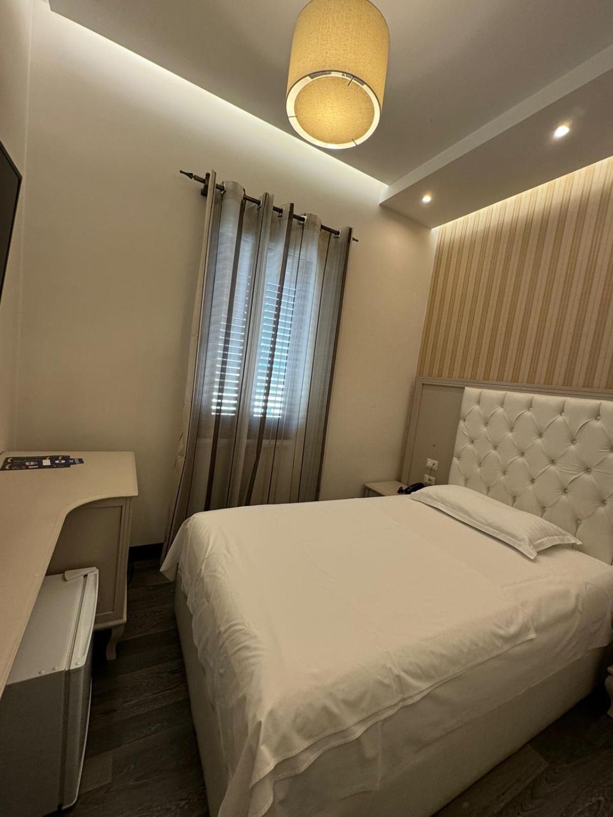 Hotel Vila Zeus Rinas Szoba fotó