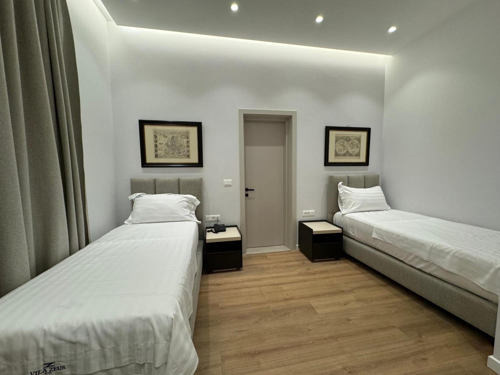 Hotel Vila Zeus Rinas Kültér fotó